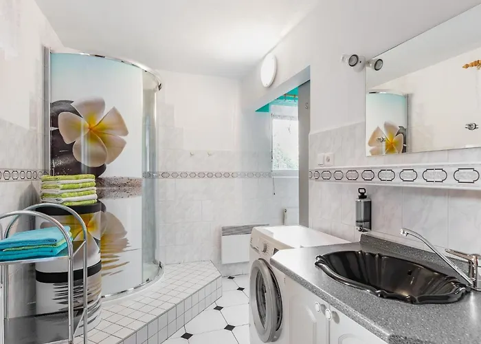 Jindriska By Interhome *